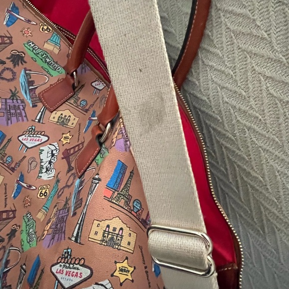 **DOONEY AND BOURKE**USA landmarks design - Picture 6 of 13